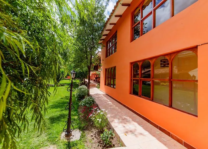 Hotel Lilium Valley *